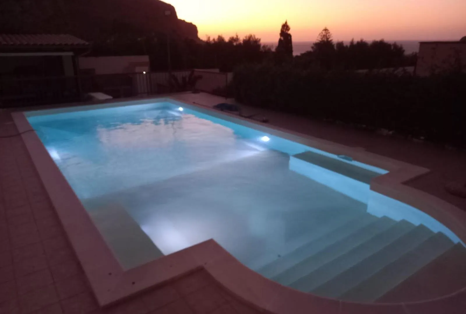 ベッド・アンド・ブレックファスト Villa Giulia Tonnara Di Bonagia ヴァルデーリチェ